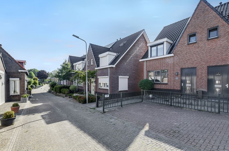 Schoolstraat 8