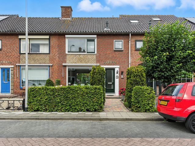 IJsselstraat 18, Alblasserdam