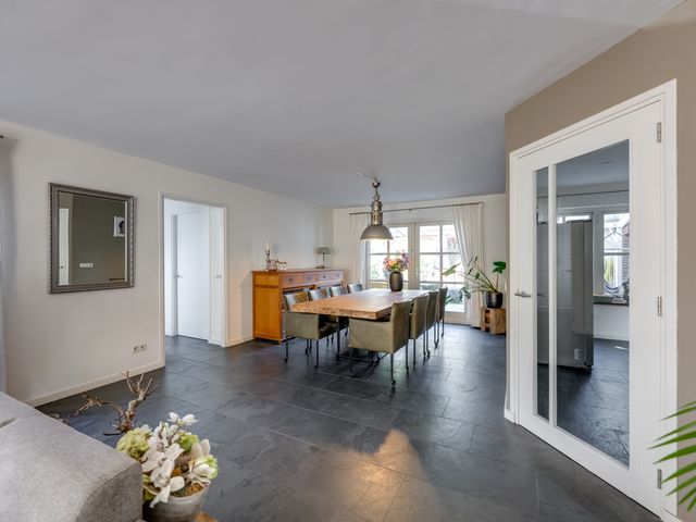 Gerardus Majellastraat 10, Hulten