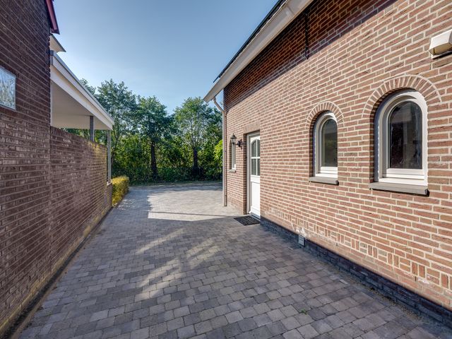 Gerardus Majellastraat 10, Hulten