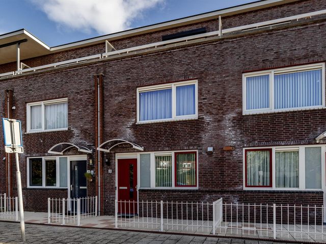 Fuchsiastraat 26, Rotterdam