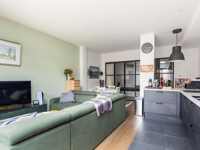 Bergweg 307A, Rotterdam