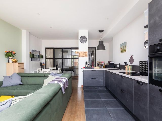 Bergweg 307A, Rotterdam