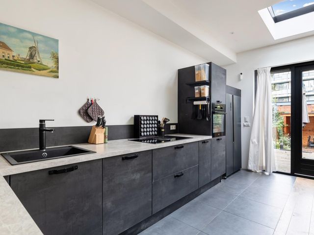 Bergweg 307A, Rotterdam