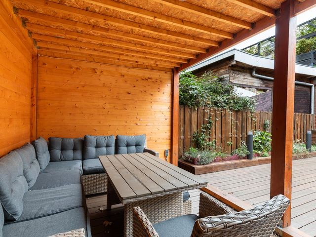 Bergweg 307A, Rotterdam