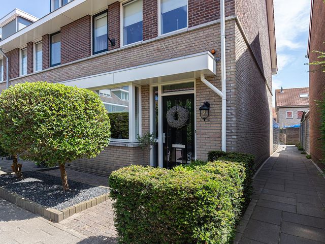 Tuigersstraat 15, Alblasserdam