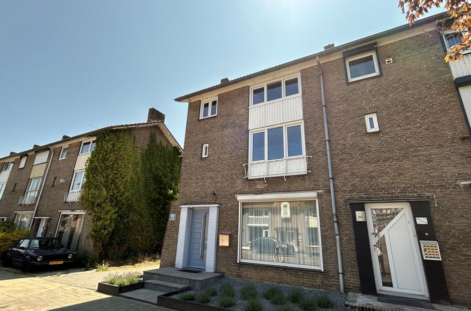 Mgr. Nolensstraat 18