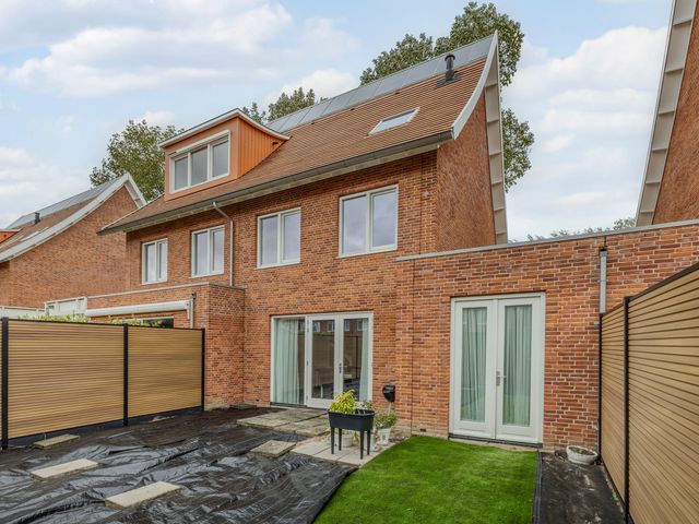 Warmoldstraat 75B, Rotterdam