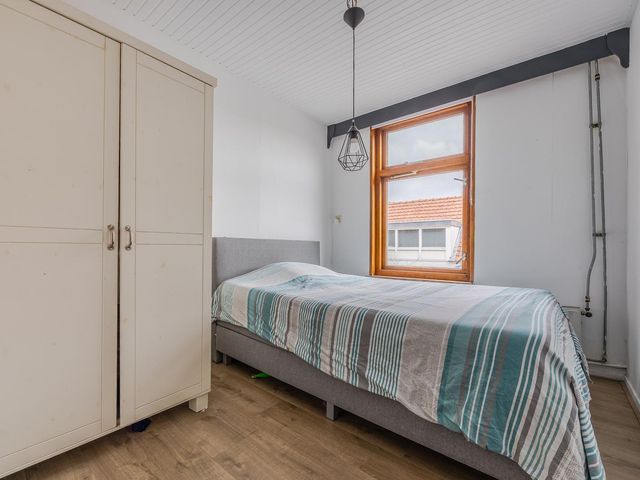 Grenulaan 40, Terneuzen