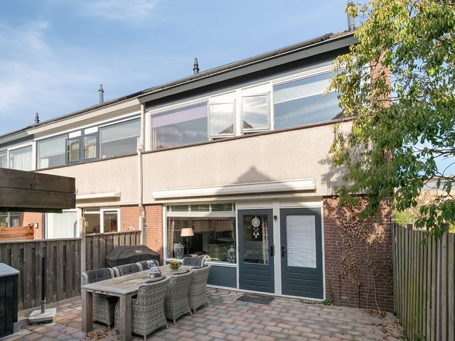 Reviusdreef 36, Leiderdorp