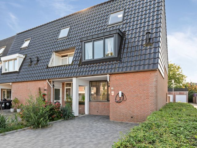 Jane Addamsstraat 12, Hoofddorp