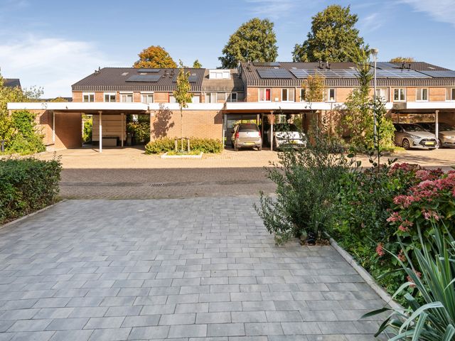 Jane Addamsstraat 12, Hoofddorp