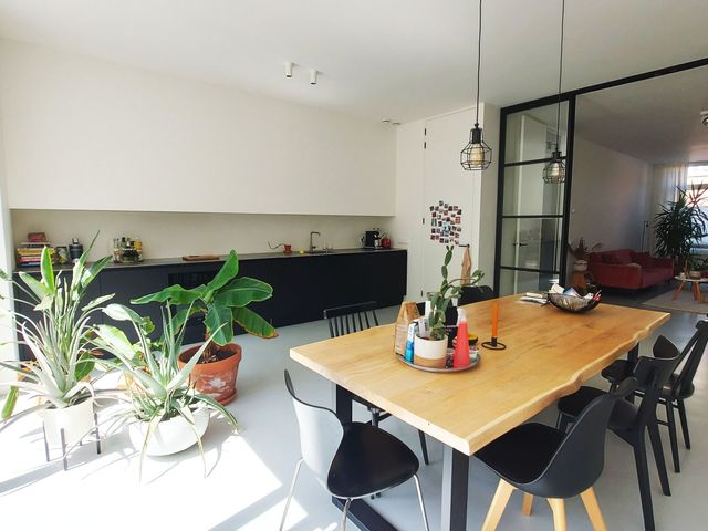 Acaciastraat 180B, Den Haag