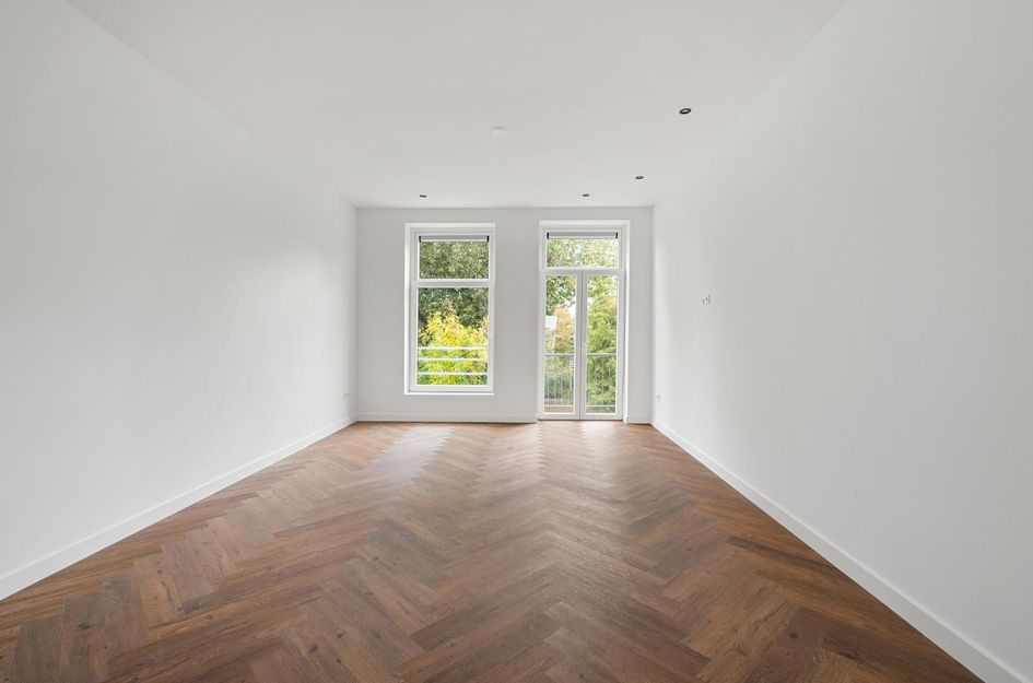 Spoorsingel 59B 02