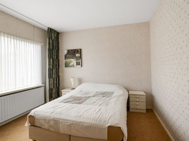 Vrijburglaan 18, Uitgeest