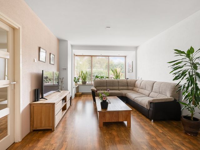 Vrijburglaan 18, Uitgeest