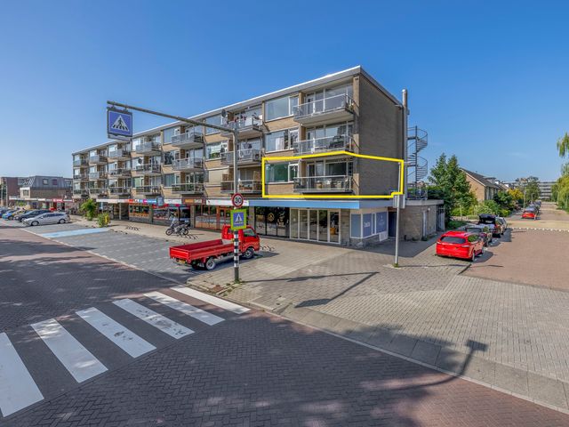Brederolaan 18, Waddinxveen