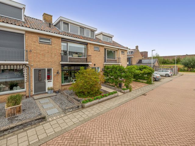 Nassaulaan 36, Waddinxveen