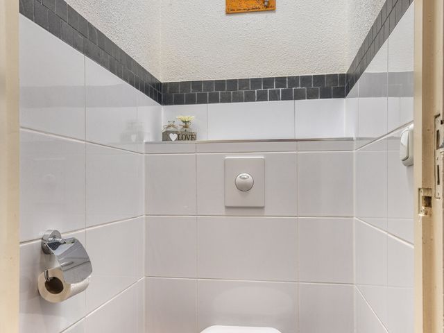 Neptunusbaan 27, Klazienaveen