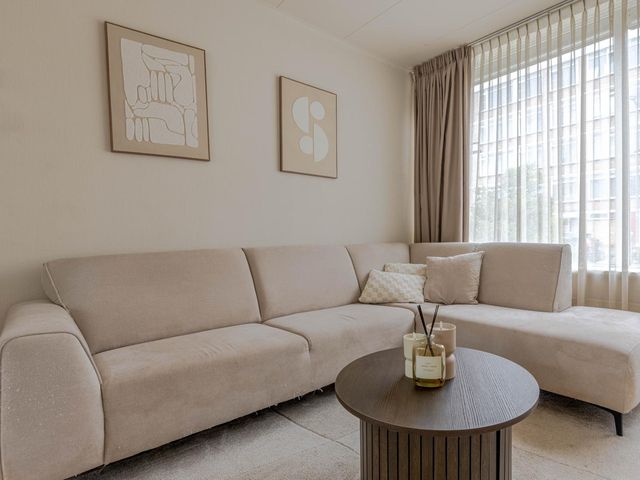 Dickensstraat 10, Rotterdam