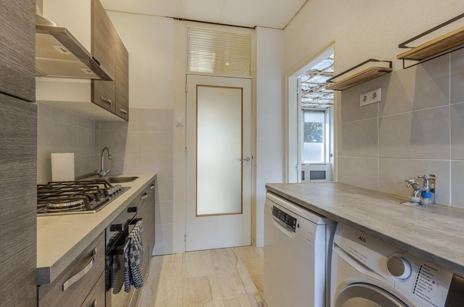 Reviusstraat 10
