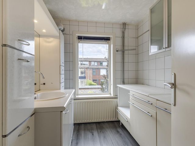 Reviusstraat 10, Papendrecht