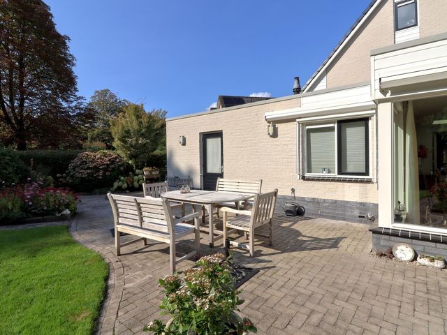 Slingerbos 10, Steenwijk