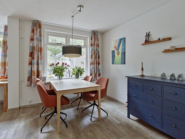 Loolaan 22, Halsteren