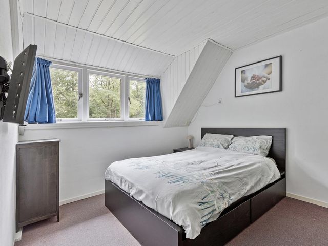 Loolaan 22, Halsteren