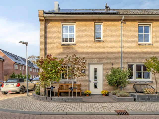 Oude Boomgaard 1, Herkingen