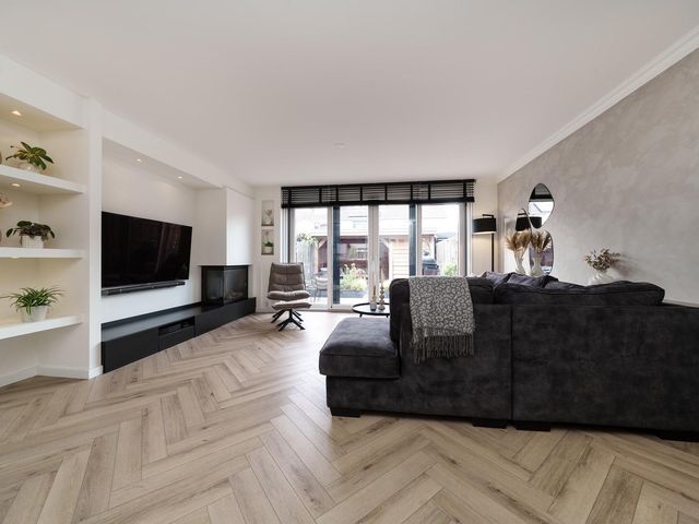 Van Brakelvliet 16, Barendrecht