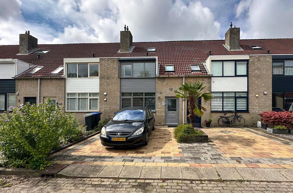 De Warmoezerij 32