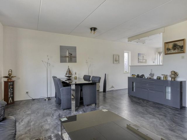 Boeier 26, Barendrecht