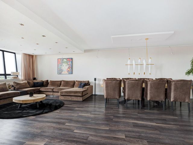Platehaven 89, Barendrecht