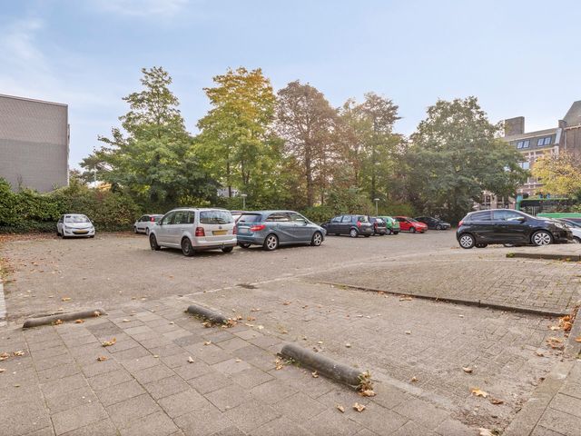 Haagplein 48, Leiden