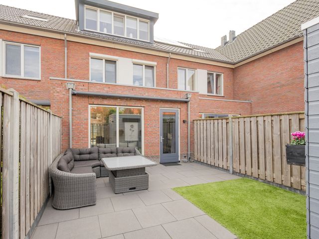 Gerard Doustraat 60, Voorthuizen