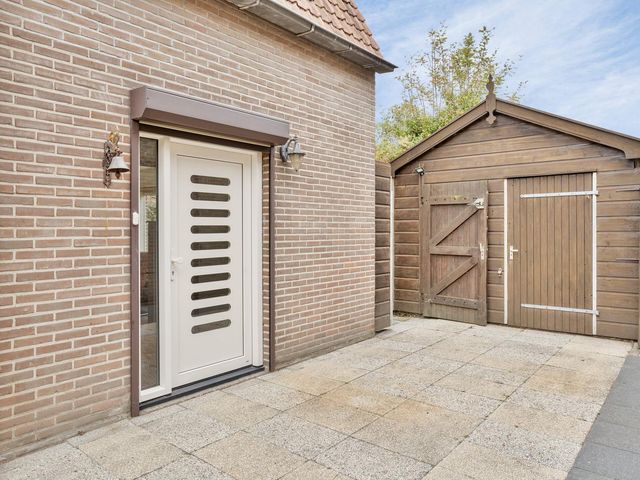 Graaf Jansdijk 88, Axel
