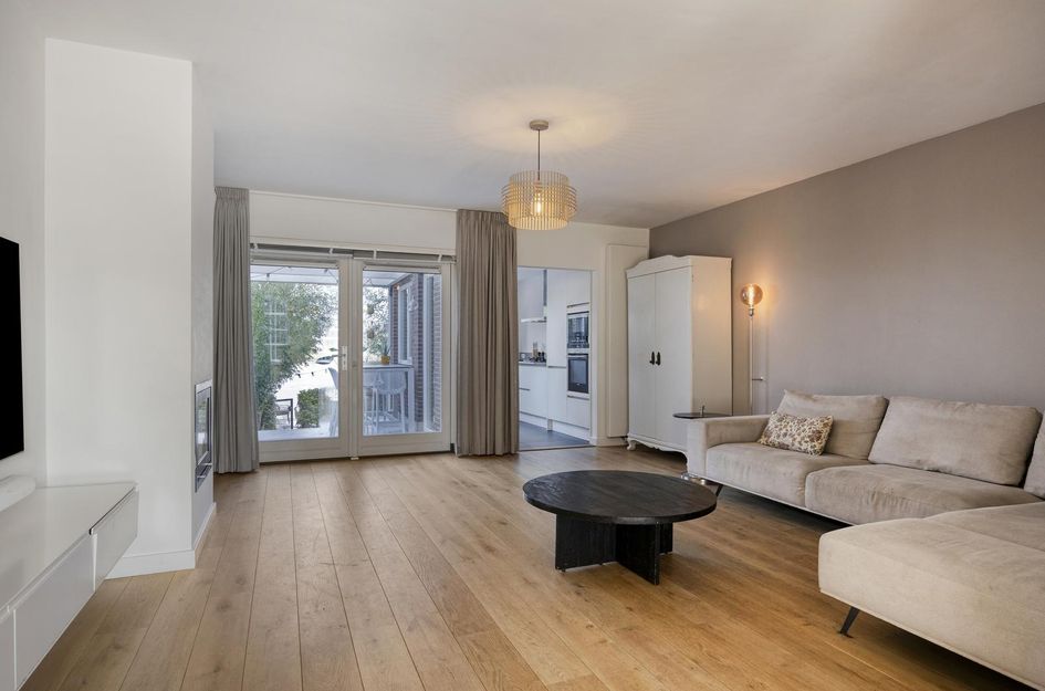 Dorpsstraat 22