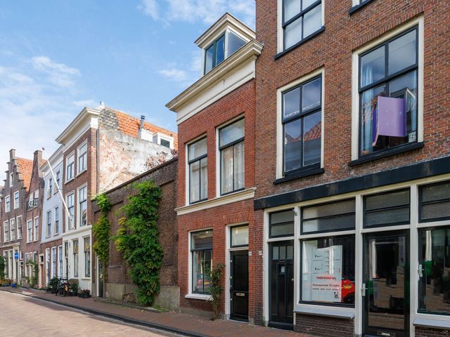 Langebrug 38, Leiden