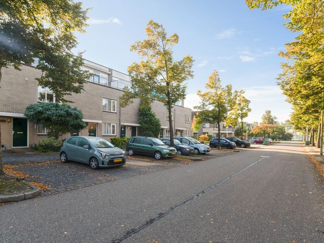Valreep 12, Amstelveen