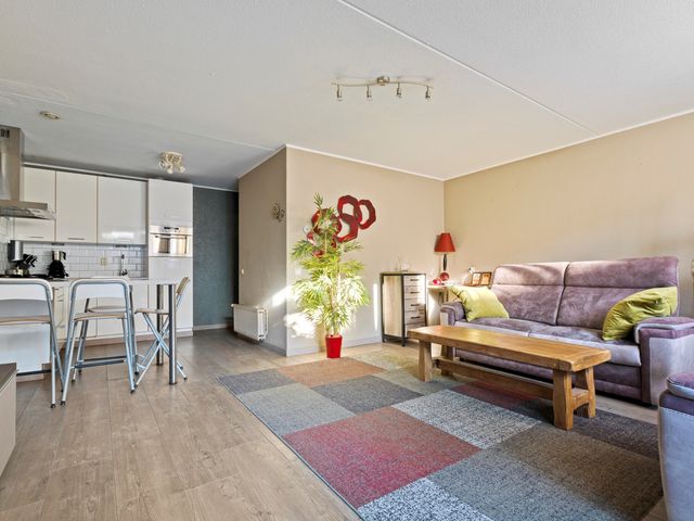 Valreep 12, Amstelveen