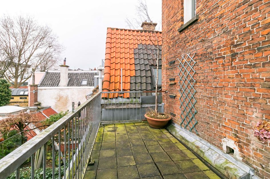 Lange Beestenmarkt 82B