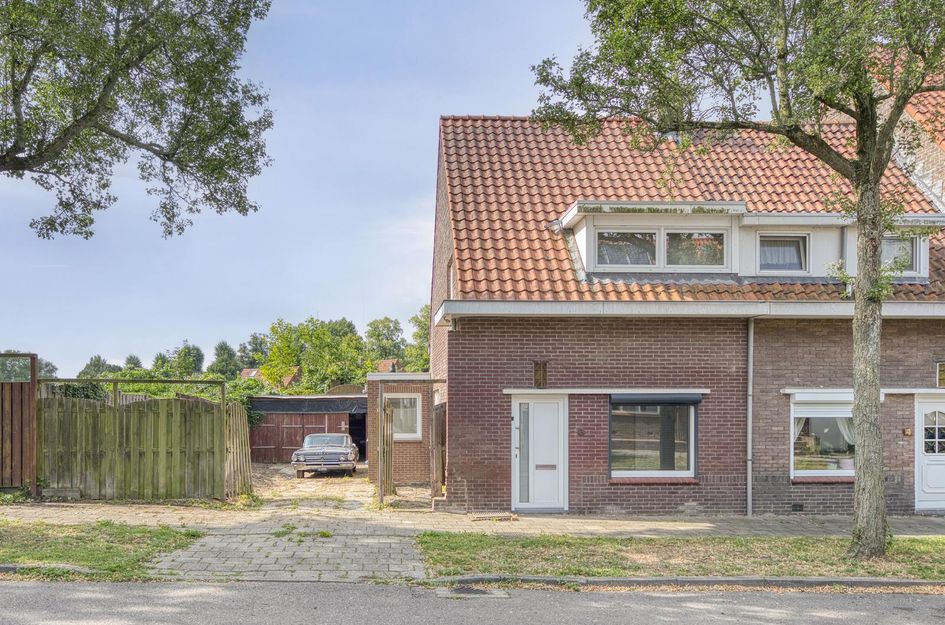 Esdoornstraat 6