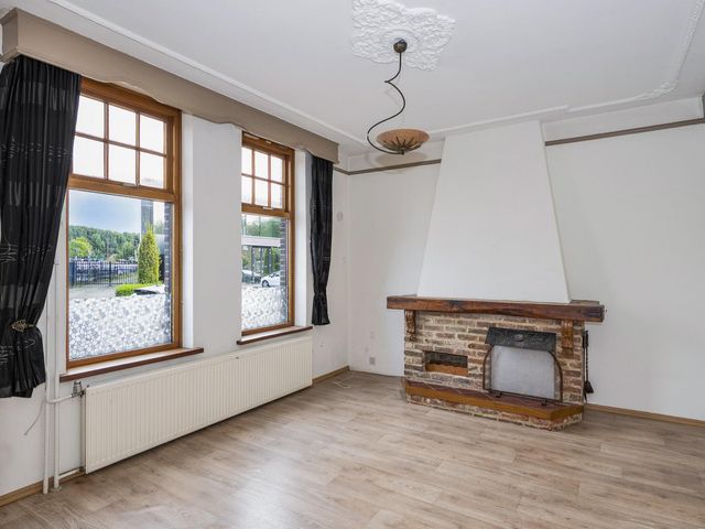 Sanderboutlaan 8, Elsloo