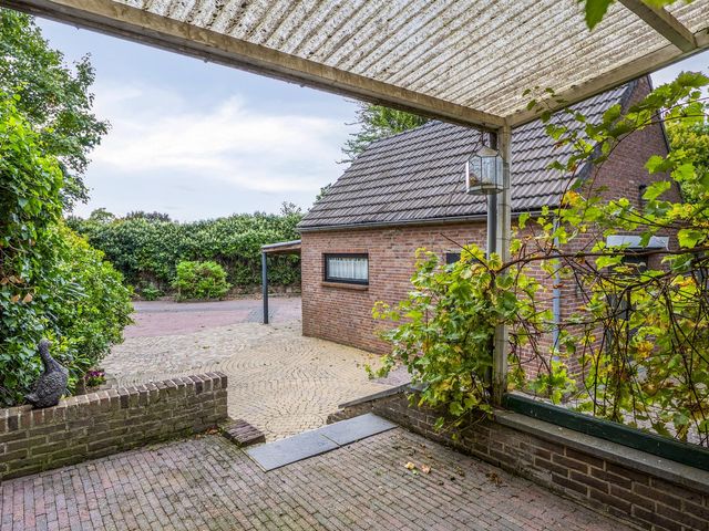 Sanderboutlaan 8, Elsloo