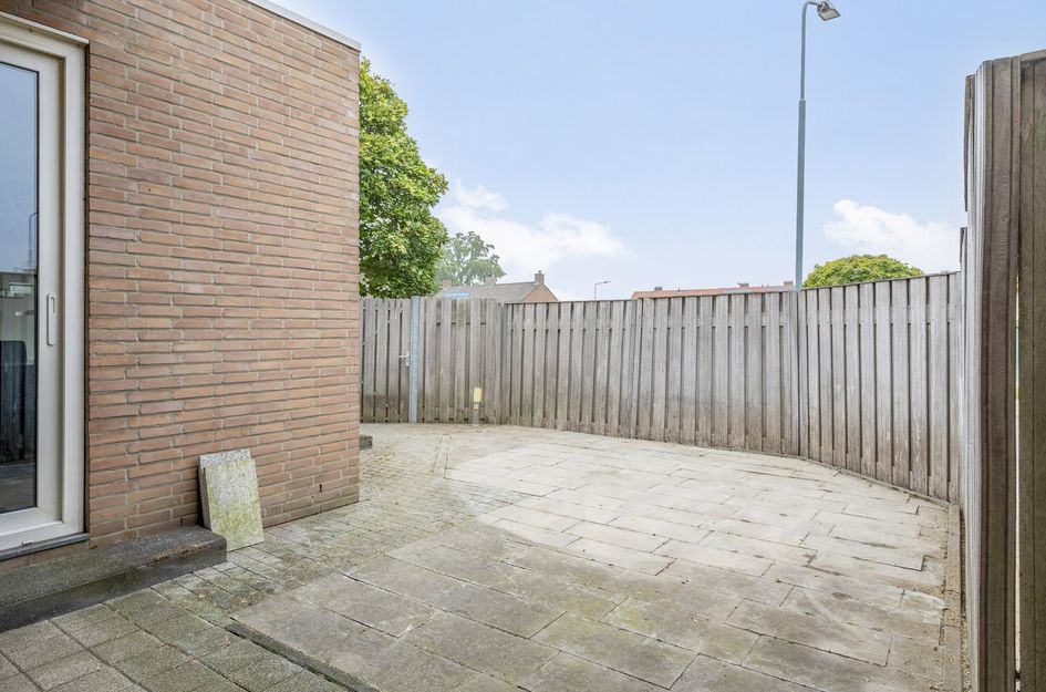 Burg. Schmitzstraat 4