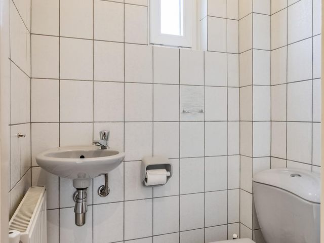 Burg. Schmitzstraat 4, Sittard
