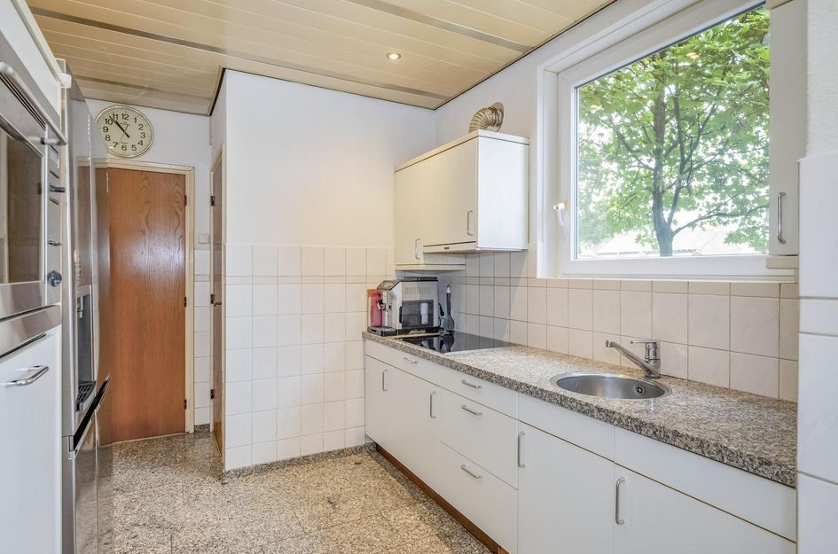 Burg. Schmitzstraat 4