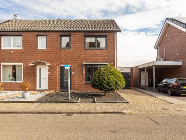UNO-straat 53, Hulsberg