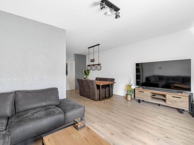 Gootepad 10, Brielle